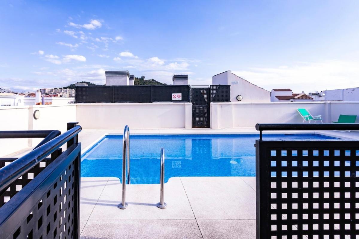 -Malagasunapts- Central Freeparking Rooftoppool 外观 照片